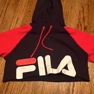 Luciana cropped hoodie
Color Black,Red, and White
Size XS